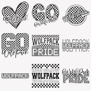 Puede incluir: Una colección de gráficos en blanco y negro con temática de Wolfpack. Los diseños incluyen un corazón, un emblema circular y arreglos de texto con patrones de cuadros. La palabra "Wolfpack" se presenta en varias fuentes, junto con la palabra "Pride" en un estilo pixelado.