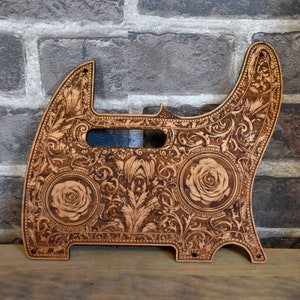 Custom Pickguard für Telecas E-Gitarre, gravierte Holz-Schlagplatte mit Rosen-Design