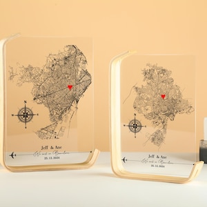 Benutzerdefinierte Koordinaten Kartenplakette | Personalisierte Zielplakette mit Sockel | Geschenk für Reisende oder neue Hausbesitzer