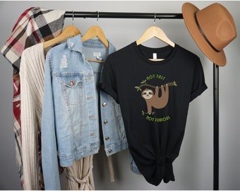 Sloth Shirt, Funny Sloth Tee, Sloth Gift, Sloth Art, Funny Animal Shirt, Animal Shirt Gift, Sloth Lover Tee, Animal lover Shirt, Animal Gift