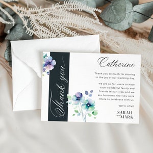 結婚式のゲストへの感謝のメッセージカード、即時ダウンロード、披露宴の席札カード「ありがとう」、ブルーの多年生植物、抽象的な花柄 - EP005