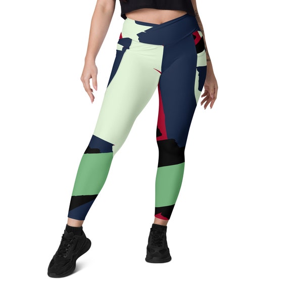 Crossover leggings with pockets, These leggings are designed for comfort, elasticity and softness. Can be worn as stand-alone garments