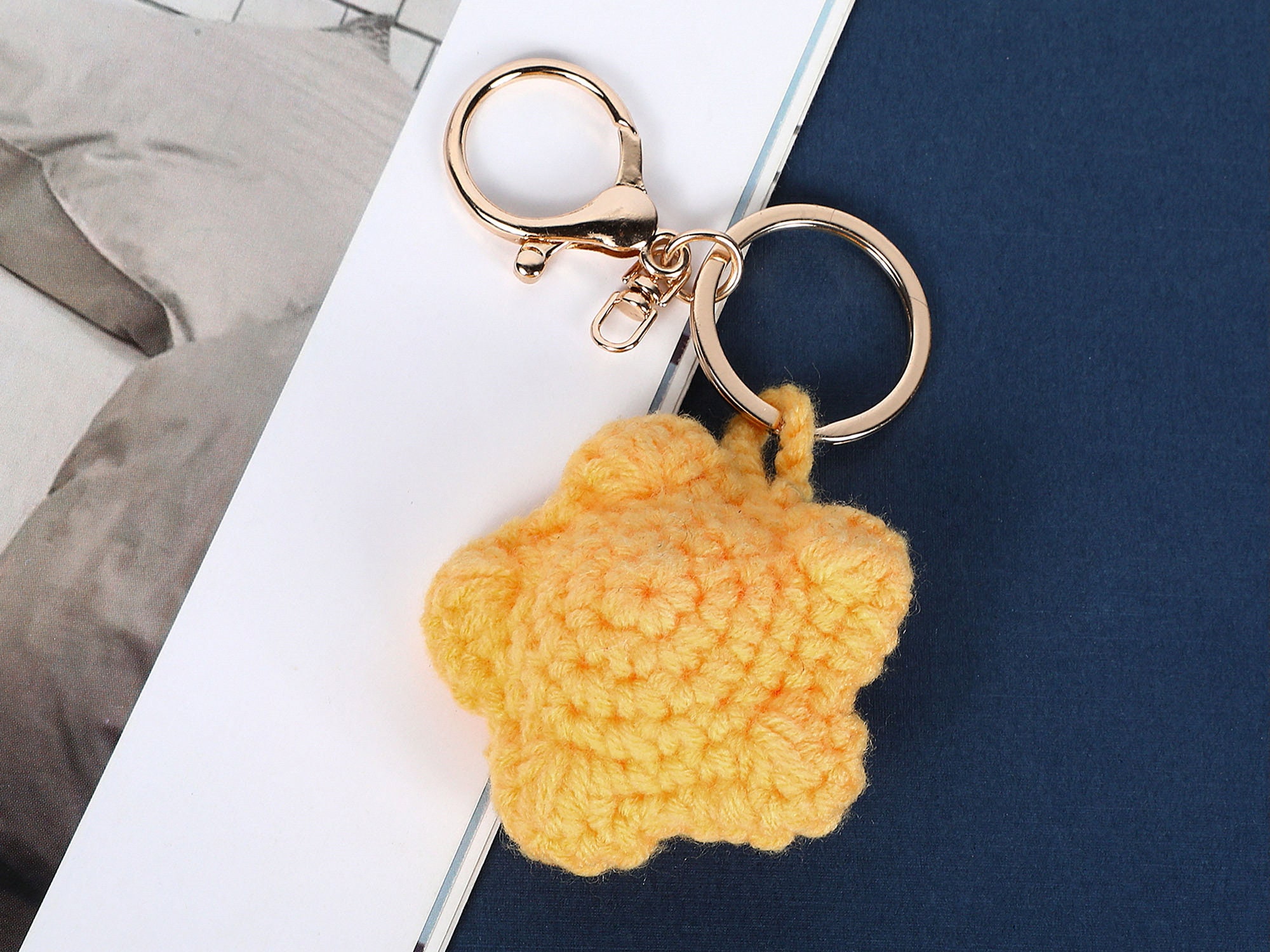 DIY Kit : Fidget Knot Keychain
