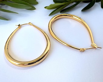 Grandes créoles en or | Boucles d'oreilles fines, légères et confortables | Cadeau en or pour elle