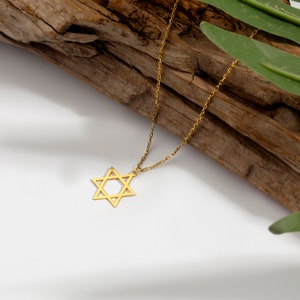 Collar de estrella de David en oro de 14 quilates, colgante de estrella de David, colgante con dije de estrella de David, collar con estrella judía, collar religioso, colgante de Magen David