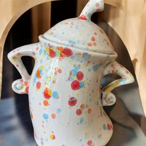 Sassy & Cute Canister – Fun Storage with Attitude!