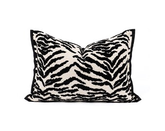 Black & Ivory Zebra Lumbar Pillow Cover, Luxury Decorative Cushion Cover, 60x40cm – The Savanna Cushion