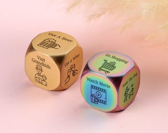Dadi in acciaio inossidabile incisi - Dadi decisionali completamente personalizzati, regalo personalizzato per insegnanti, regali per la pensione, regalo con dadi personalizzati