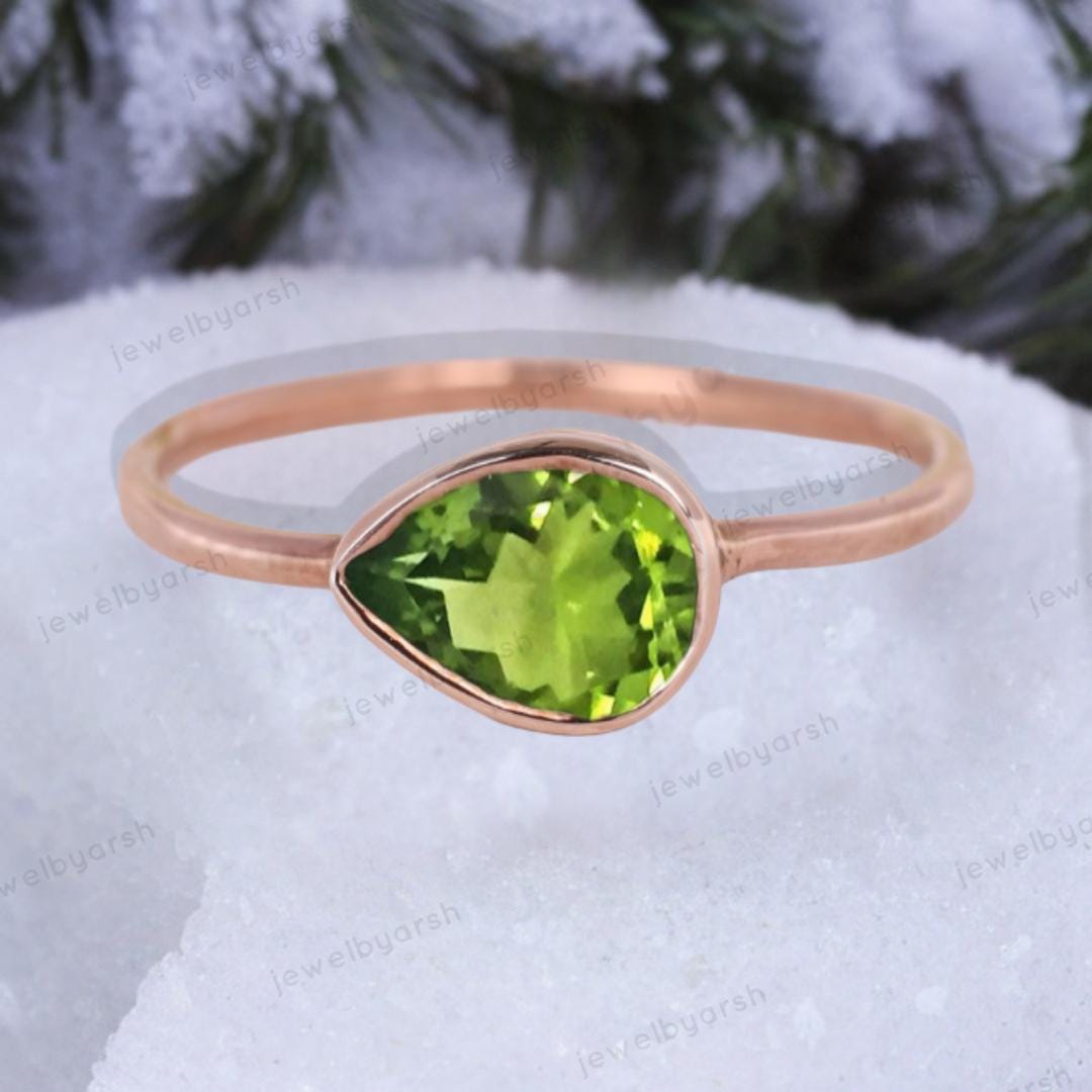 Pear Shape Green Peridot Ring, Single Gemstone Ring, August Birthstone Promise Ring, Gold Wedding Jewelry, Simple Design Ring, Gift For Love