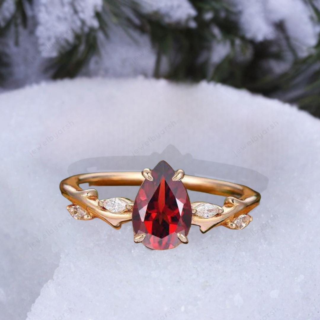 ジュエルズ　バイ　ジァー　赤ハードカバー JEWELS BY JAR jewelbyarsh - Etsy