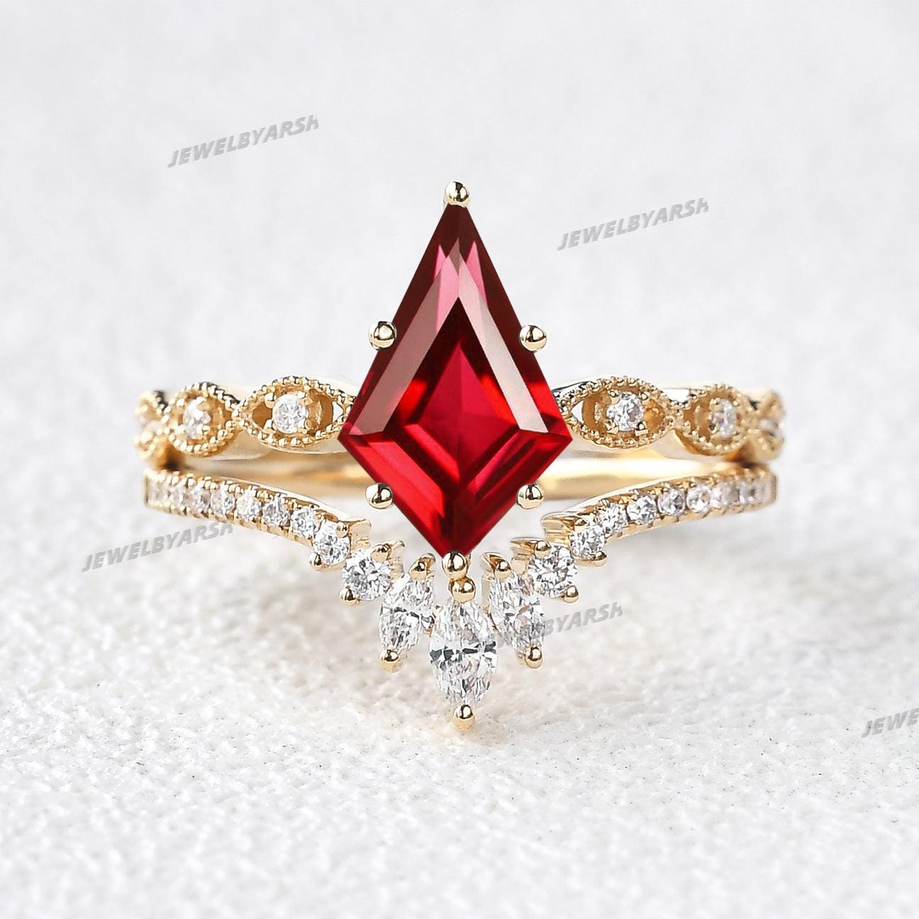 Kite Red Ruby Ring Set, Art Deco Silver Bridal Promise Ring, Red Ruby Jewelry, Unique Engagement Ring, Layered Wedding Jewelry