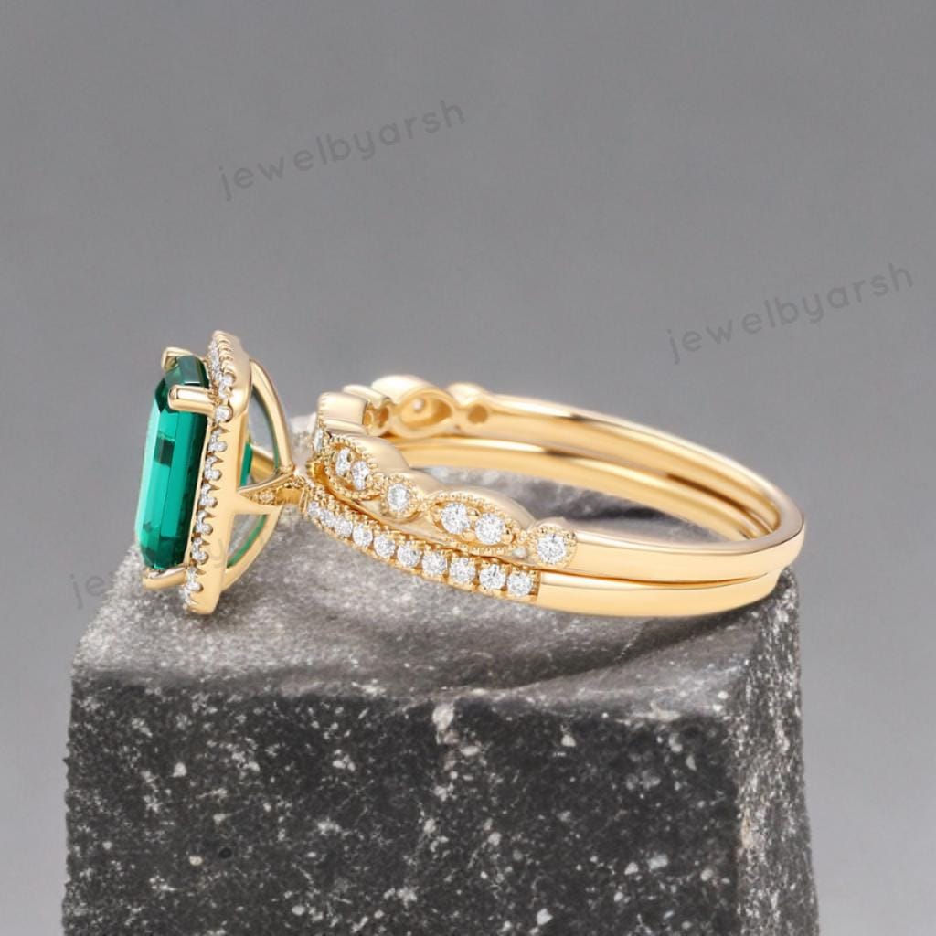 Emerald Halo Bridal Ring Set, Green Emerald Engagement Ring Set, May Birthstone, CZ Diamond Halo, 925 Sterling Silver