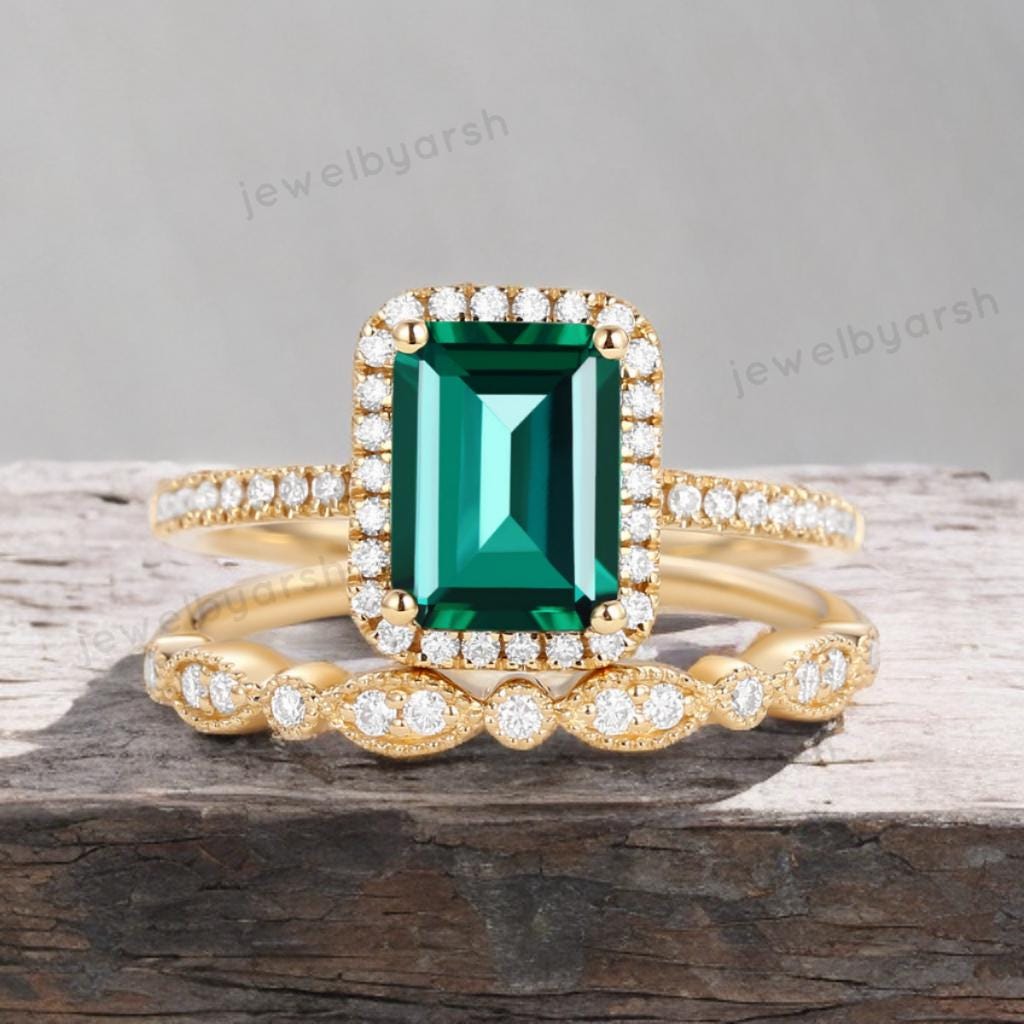 Emerald Halo Bridal Ring Set, Green Emerald Engagement Ring Set, May Birthstone, CZ Diamond Halo, 925 Sterling Silver
