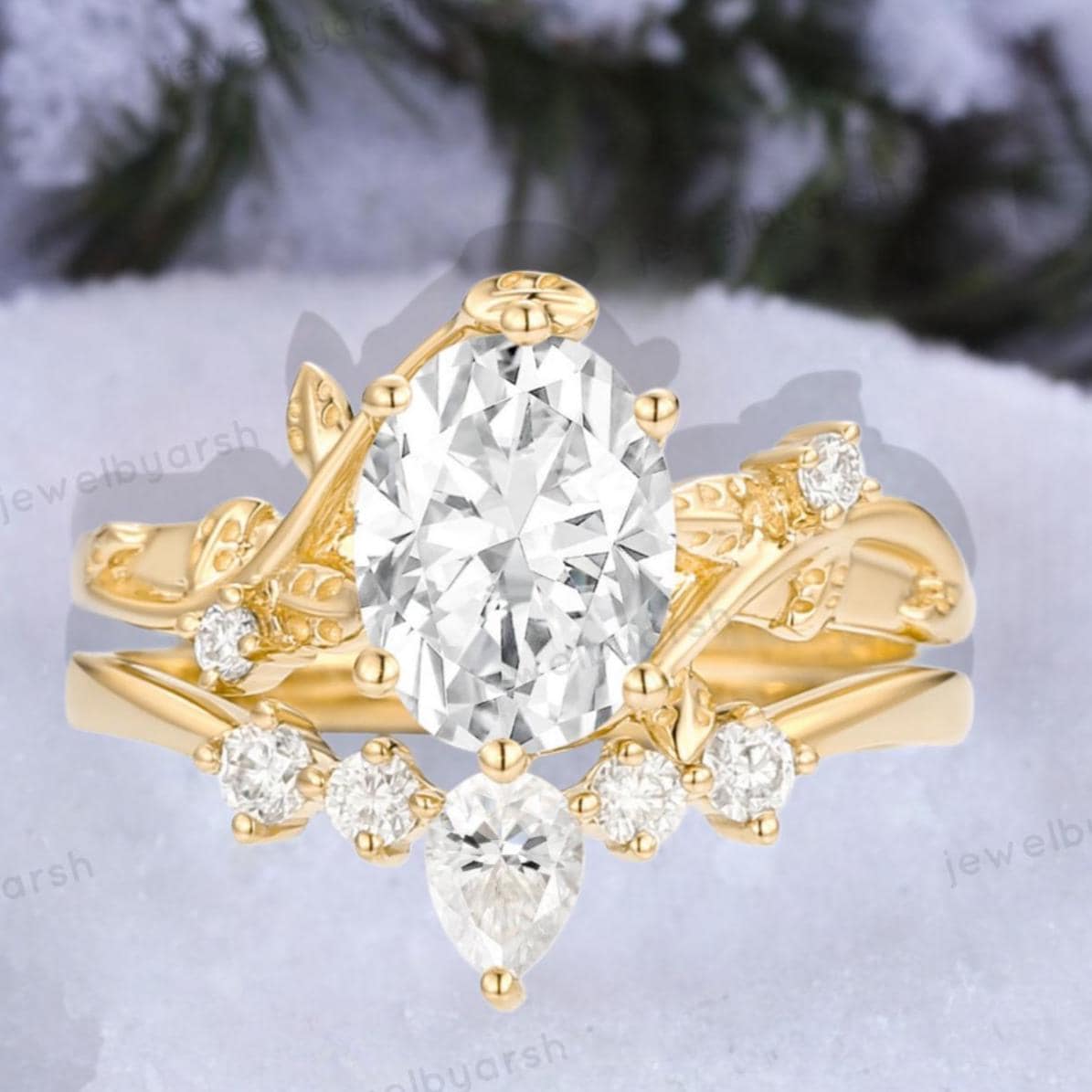 Oval Shape Moissanite Branch Ring Set: Tungsten Wedding Band