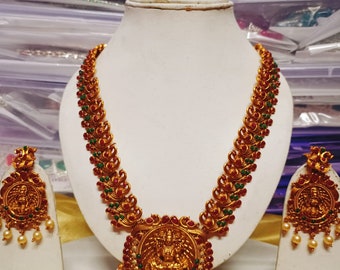 Conjunto de joyas chapadas en oro del sur de la India /Collar del sur de la India /Collar largo / Conjunto de templos/ Joyería de Bollywood/ Joyería india/ Regalo nupcial