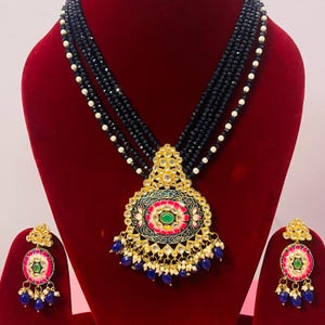 Conjunto de gargantilla Kundan/gargantilla con pendientes/maangtika/kundan jhumka/collar kundan/gargantilla/gargantillas/conjunto de gargantilla para mujer/gargantilla de novia