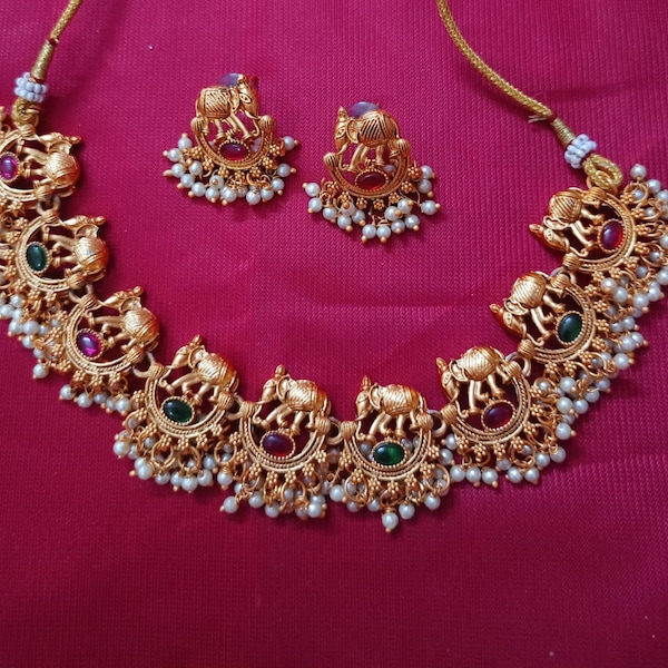 South Indian Gold Plated Jewellery Set /South Indian Necklace / Choker Necklace / Choker Set/ Bollywood Jewelry/ Indian Jewelry/ Bridal Gift