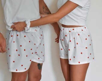 Herren Pyjama Shorts mit Erdbeeren aus 100% Baumwolle