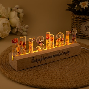 Lámpara con letras y nombre personalizada, luz de noche con flores personalizada, regalo de agradecimiento para el maestro, regalo de agradecimiento para el maestro, regalo con el nombre del nuevo bebé, cualquier nombre