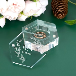 Hexagon Ring Box, Custom Wedding Ring Box, Personalised Acrylic Ring Box,  Ring Box For Engagement Wedding Ceremony , Gifts for Bridesmaid