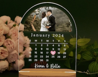 Calendar Date LED Lamp with Photo,Night light for Couples,Engagement,Anniversary Gift,Custom Wedding Decor Gift,Keepsake Gift,Birthday Gift