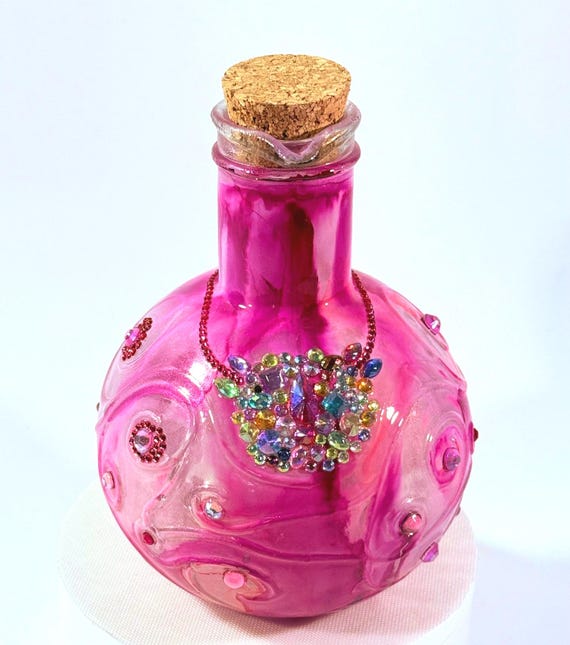 Medium “Beading Heart” Decorative Glass Carafe