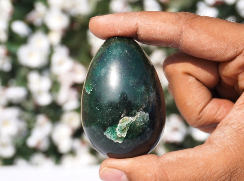 Green Kyanite Egg Stone Large 70MM Green Kyanite Egg Stone Healing Charged Egg High Vibration Metaphysical Meditation Egg image 10