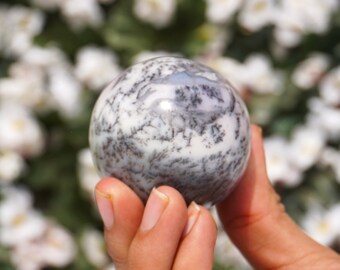 Dendritic Agate Sphere: Aura Meditation Stone (50MM)