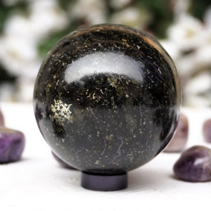 50MM | Black Nuummite Stone Minerals From Greenland Healing Metaphysical Sphere Ball.