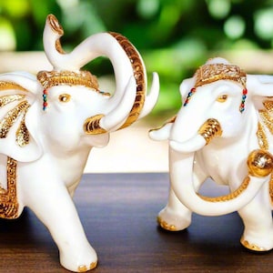 Elegant Resin Elephant Pair,Vastu Zen Luxury Home Decor Figurines| Sculpture for Positivity & Elegance| Perfect for Feng Shui Enthusiasts