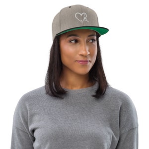 Snapback Cap Men & Women Cap Mountain Mountain Heart Snapback Cap