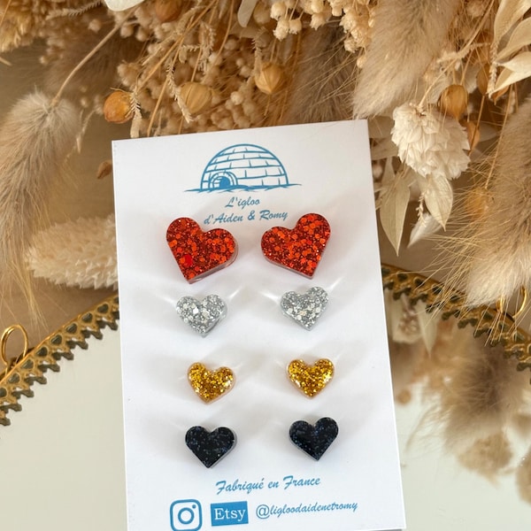 Boucles d'oreilles coeur en résine à pailletées -  personnaliser - idée cadeau à petit prix - puces