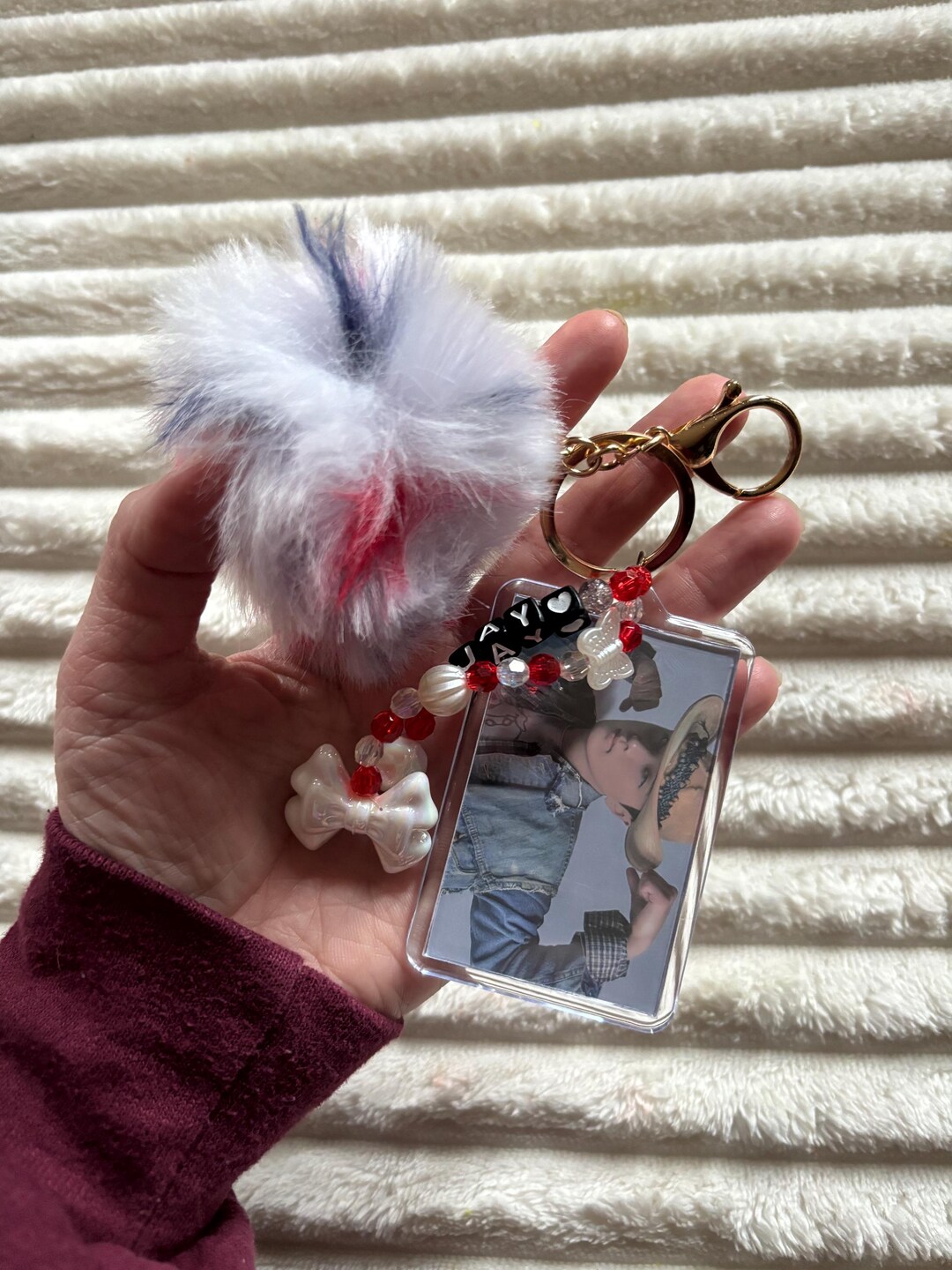 K Pop Jay Keychain - Etsy