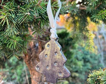Handmade Christmas tree ornament, 2 glaze variations, 2 ribbon variations