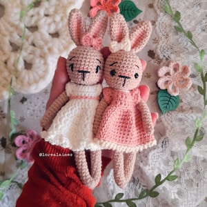 French crochet pattern for a bunny by Loréalaines