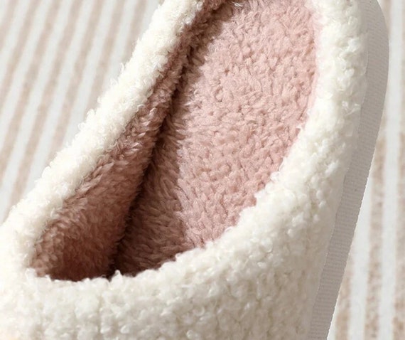 Women's Christmas House Slippers In Pink, Fluffy With Christmas