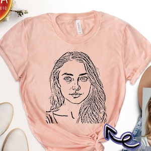 Custom Portrait T-Shirt from Photo – Personalized Crewneck Shirt, Family Gift, Custom Drawing Shirt, Unique Gift for Him & Her