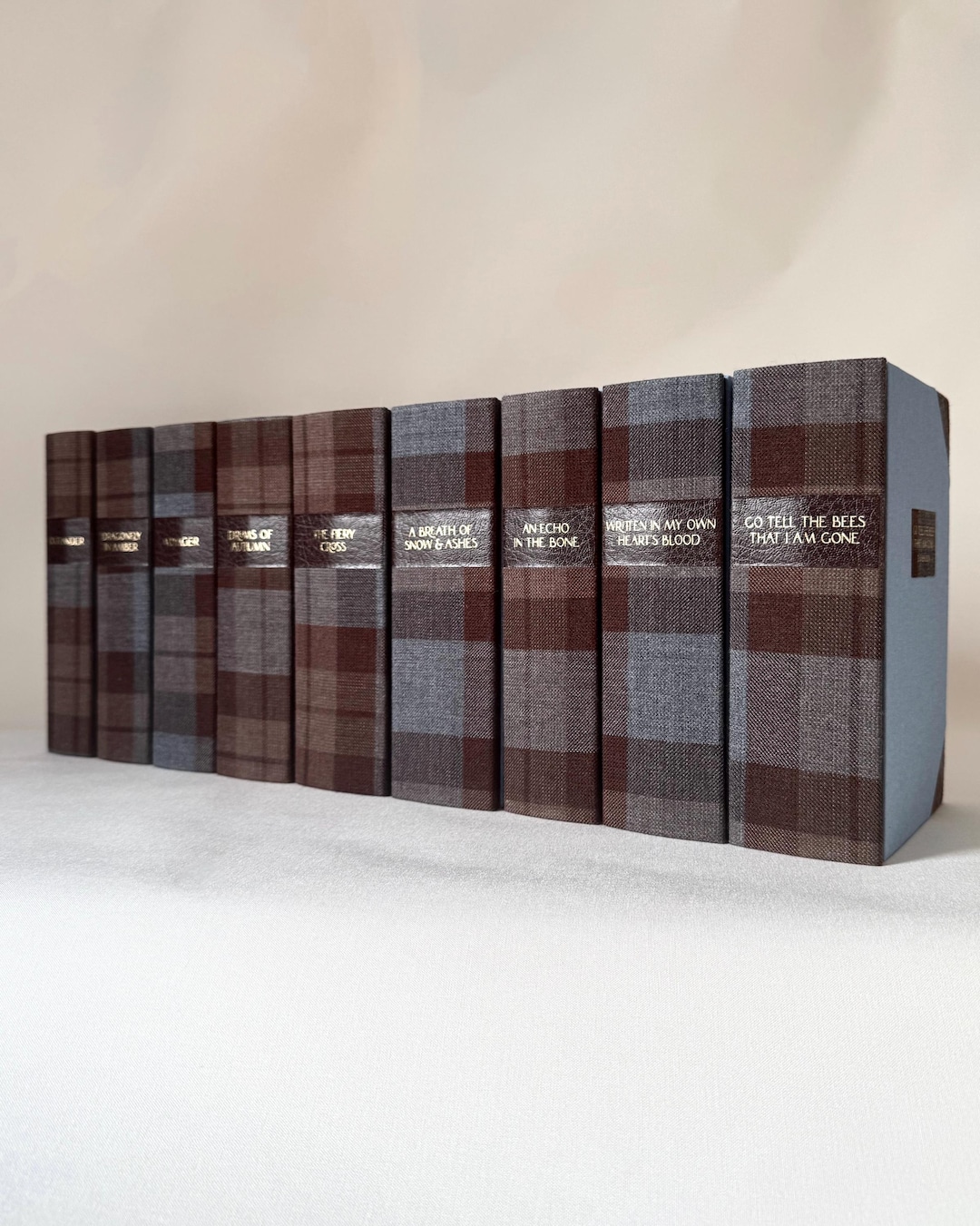 Outlander - Complete Set (special Edition Handmade Book, Wool Tartan ...