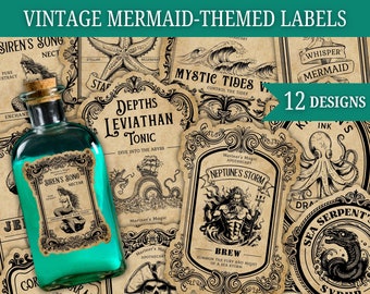 Op de afbeelding: Vintage-stijl labels met een zeemeermin-thema. De labels bevatten illustraties van zeemeerminnen, zeeslangen en andere mythische wezens. De labels zijn gedrukt op een perkament-achtige achtergrond en hebben een verweerde look. De tekst op de labels bevat zinnen als "Siren's Song", "Mystic Tides" en "Pirate's Courage".