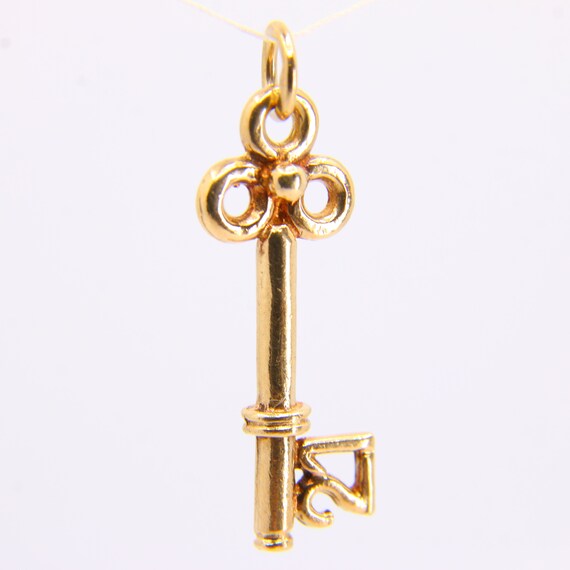 21 Coming of Age Door Key 9ct Gold Charm Pendant … - image 2