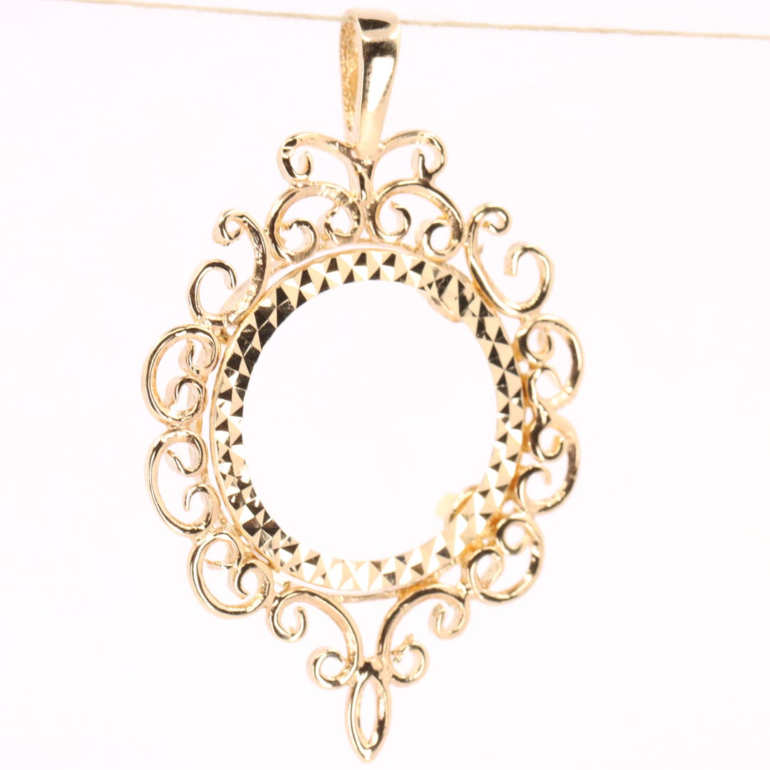 Vintage 9ct Hallmarked Gold Half Sovereign Coin Mount Pendant Display ...