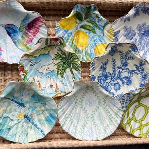 Assorted Coastal Scallop  Shell Decor Ring dish/Jewerly dish/home decor/shell ring dish