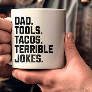 Rolig pappapresent, fars dag-present till pappa, pappaskämt, ordlekar, ny pappapresent, cool pappakaffemugg, fars dag-mugg, födelsedag från barn, hantverkare
