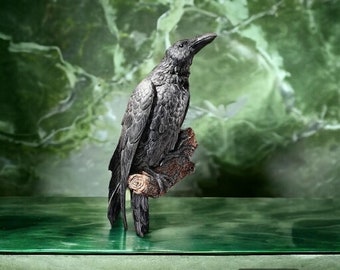 Fake Raven Resin Statue Bird Crow Sculpture Outdoor Crows Halloween Decor Creative for Garden Courtyard Animal Decoration
