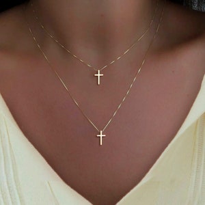 Collar de cruz pequeña - Collar de mini cruz, regalo de confirmación para niña, regalos de Navidad para su madre hermana hija, regalos de cumpleaños, CR08