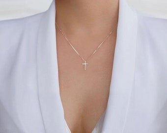 Tiny Cross Necklace - Mini Cross Necklace, Confirmation gift for girl, Christmas gifts for her mom sister daughter, Birthday gifts, CR08