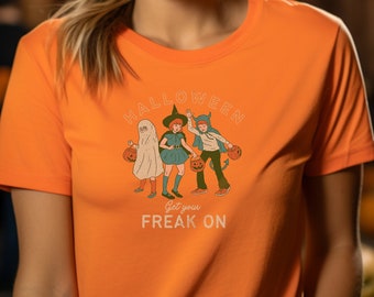 HALLOWEEN RETRO FUNNY T-shirt, Funny Fall Shirt Unisex, Trick or Treat Tee, Autumn T-shirt, Spooky Unisex Shirt, Fall Season Tee, Halloween