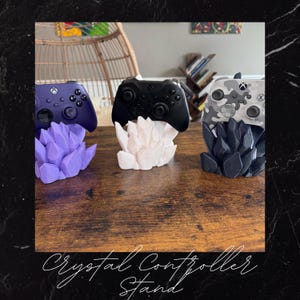 Crystal Controller Stand