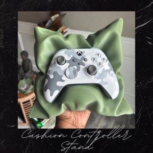 Cushion Controller Stand