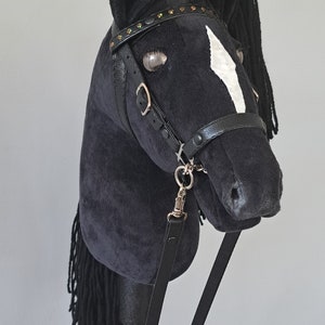 Hobby Horse NEGRO con una mancha raya imagen 3